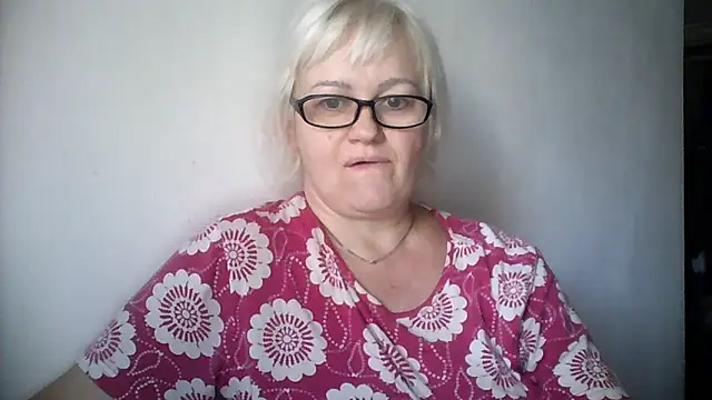 Snapshot of Mayya4321 chatting on 09/13/25, 08:25 Mayya4321 online show from 09/13/25, 08:25