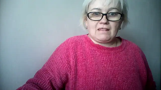 Snapshot of Mayya4321 chatting on 10/14/25, 11:11 Mayya4321 online show from 10/14/25, 11:11