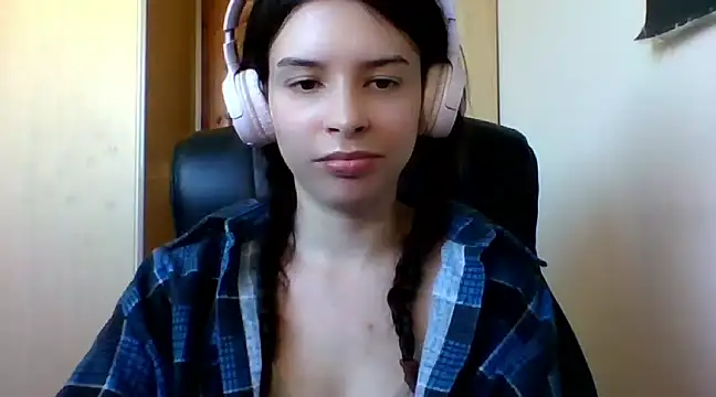 LariceSexy online show from 03/19/25, 01:07