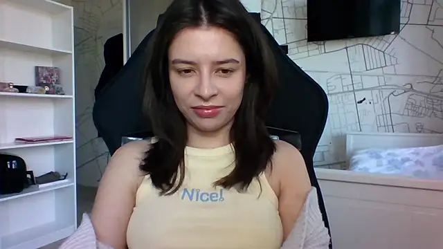 LariceSexy online show from 11/22/25, 01:21