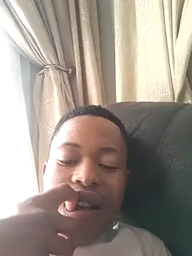 Snapshot of bhebha_ chatting on 07/15/26, 12:43 bhebha online show from 07/15/26, 12:43