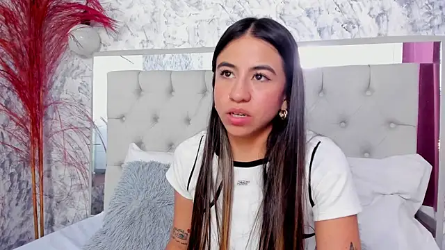 Ariana greenblat online show from 02/11/26, 05:07