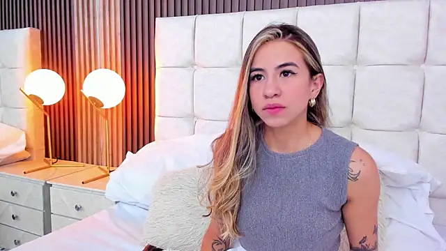 Ariana greenblat online show from 03/19/26, 05:17