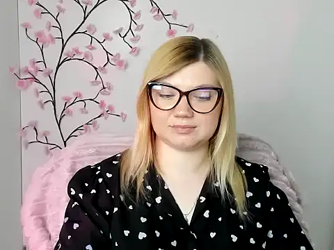 Lola moree online show from 05/11/26, 02:45