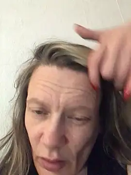 blondey206 online show from 04/15/26, 05:03