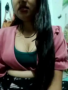 saaniya online show from 02/19/25, 03:38