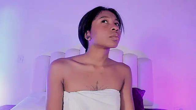 Zaira Rose  online show from 09/11/25, 12:49