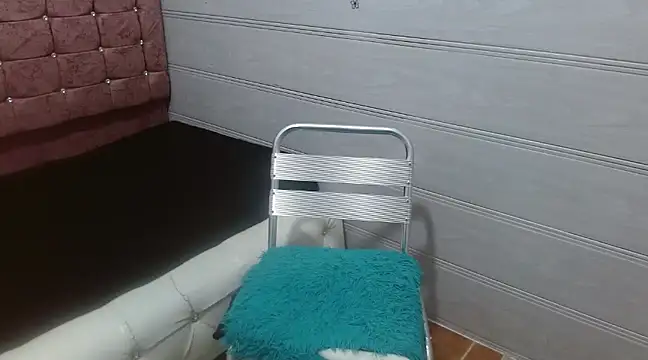 Ariasmithog online show from 02/22/25, 01:33