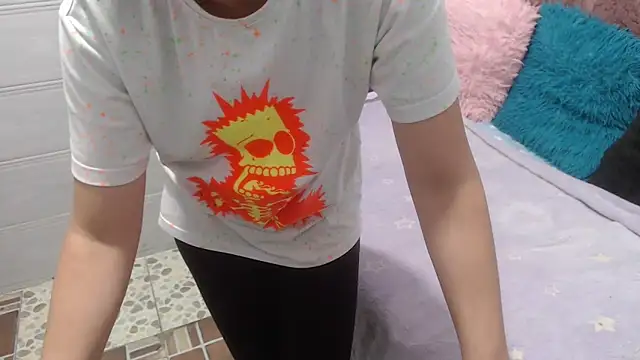 Ariasmithog online show from 09/30/25, 03:06