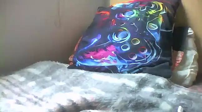 Snapshot of Drag_Queen chatting on 01/30/25, 01:42 Drag Queen online show from 01/30/25, 01:42