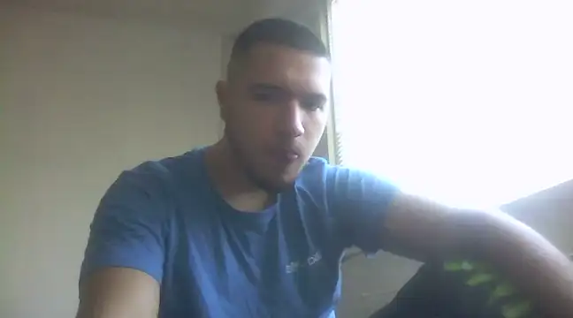 Snapshot of Drag_Queen chatting on 01/31/25, 02:17 Drag Queen online show from 01/31/25, 02:17