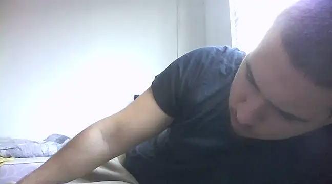 Snapshot of Drag_Queen chatting on 02/11/25, 10:26 Drag Queen online show from 02/11/25, 10:26