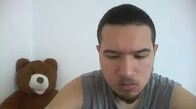 Snapshot of Drag_Queen chatting on 03/12/25, 08:19 Drag Queen online show from 03/12/25, 08:19