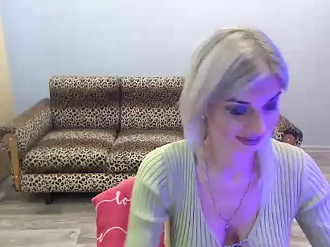 SexyBeatriice online show from 10/21/25, 06:25