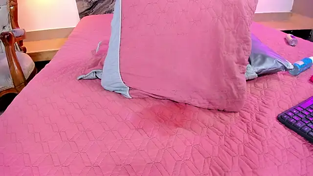 Estefy gomez09 online show from 03/21/25, 06:38