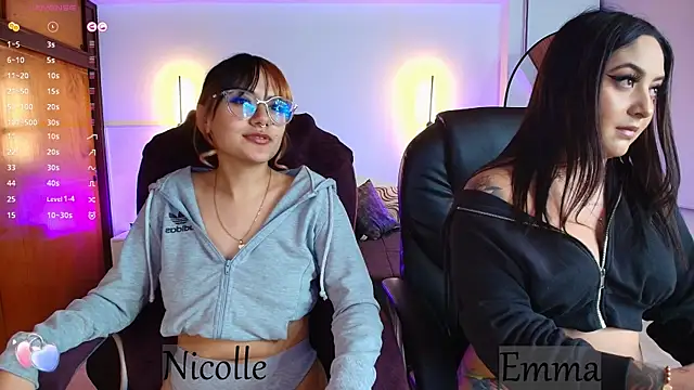  Emma11 online show from 02/04/25, 01:34