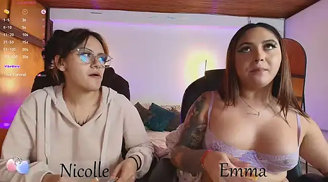  Emma11 online show from 03/12/25, 01:36