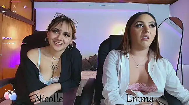  Emma11 online show from 03/13/25, 10:32
