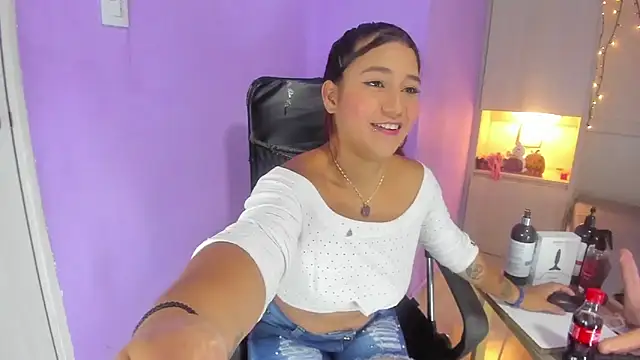 CandyyMaria online show from 10/02/25, 08:05