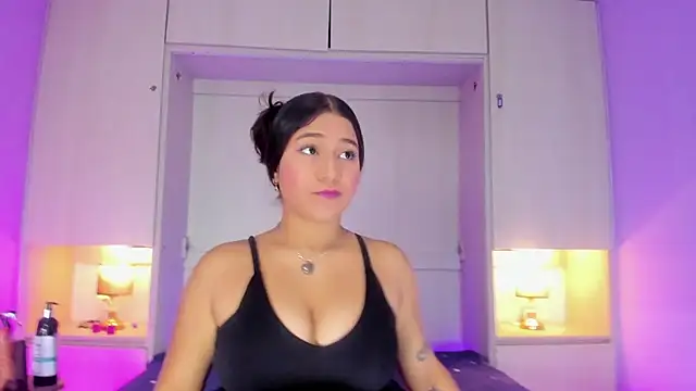 CandyyMaria online show from 02/06/26, 07:50