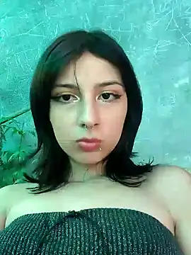 Maiden-Hot online show from 02/01/25, 07:34