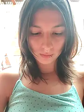 Maiden-Hot online show from 11/23/25, 09:03