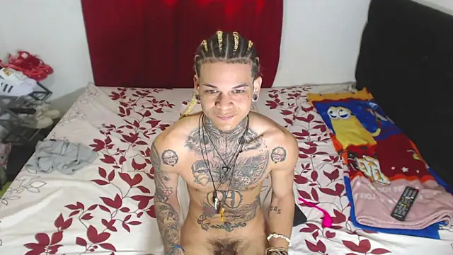 Snapshot of hot_man05 chatting on 02/20/25, 08:03 hot man05 online show from 02/20/25, 08:03