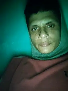 CarlosZava27216 online show from 11/13/25, 07:29