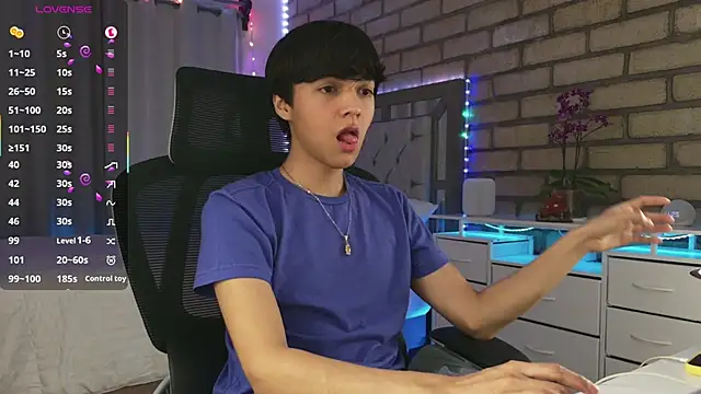 biel biel online show from 02/28/25, 05:26