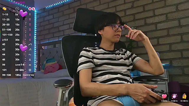 biel biel online show from 03/13/25, 04:38