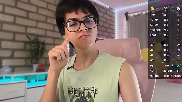 biel biel online show from 09/20/25, 04:13