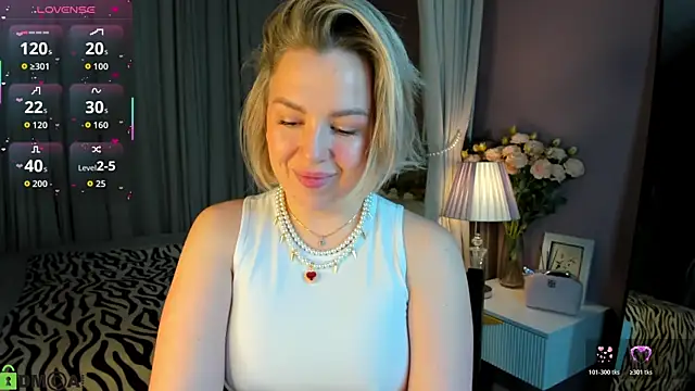 Nikki Kai online show from 10/20/25, 12:44