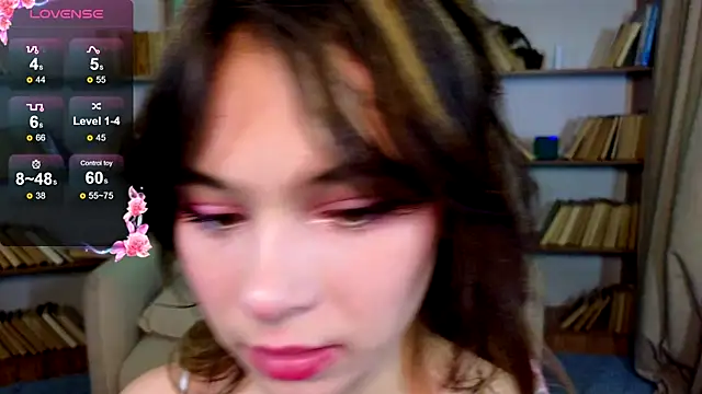 Hotary Yuko online show from 02/17/25, 02:48