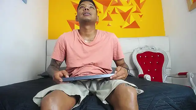 Snapshot of Saipadpuer30 chatting on 02/17/25, 03:15 Saipadpuer30 online show from 02/17/25, 03:15