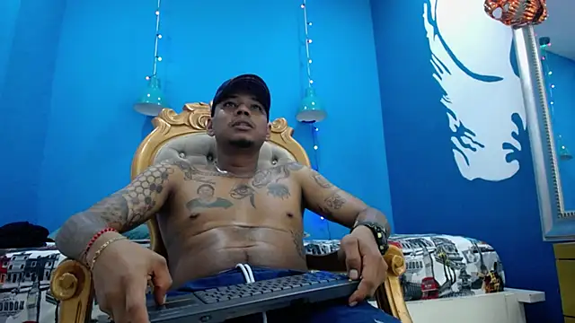 Snapshot of Saipadpuer30 chatting on 03/22/25, 06:58 Saipadpuer30 online show from 03/22/25, 06:58