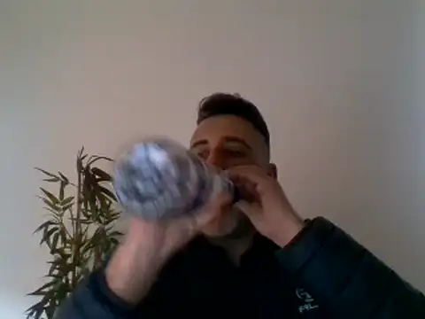 66MA69 online show from 02/24/25, 01:42