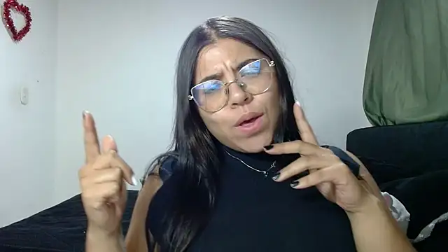 viccky vick online show from 10/30/25, 02:02