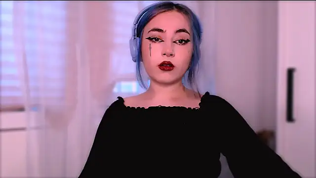 purplewitch online show from 09/15/25, 01:44