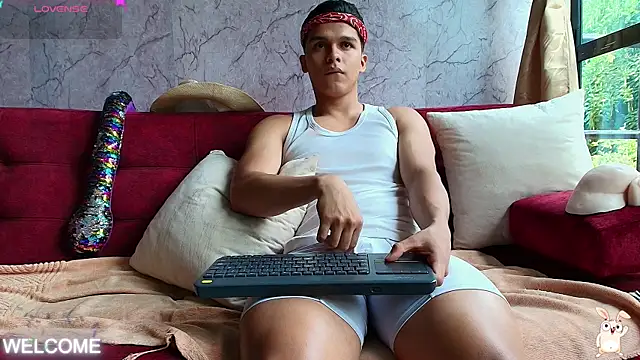 Dwayne Brown online show from 10/25/25, 07:08