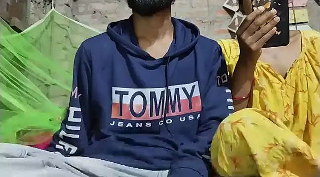 Multiple121 online show from 03/06/25, 09:03