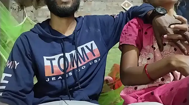 Multiple121 online show from 03/08/25, 10:43