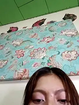 Little Saori online show from 02/06/25, 05:25