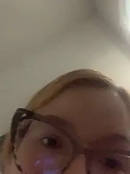 Mermaid-hana online show from 01/28/25, 06:49