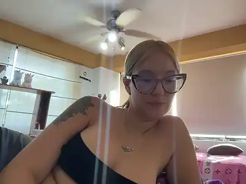 Mermaid-hana online show from 09/24/25, 11:46