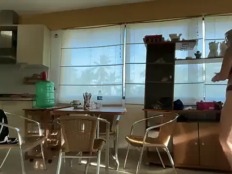 Mermaid-hana online show from 09/28/25, 11:37