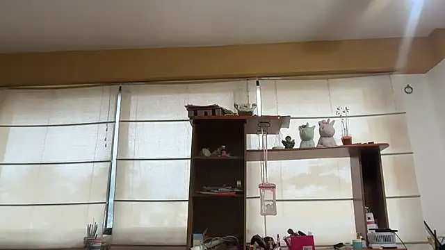 Mermaid-hana online show from 10/21/25, 11:22