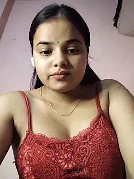 Snapshot of RAYI_123 chatting on 06/03/26, 04:01 RAYI 123 online show from 06/03/26, 04:01