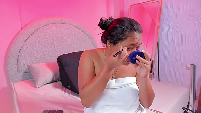 yeikafoxy online show from 04/16/26, 11:33