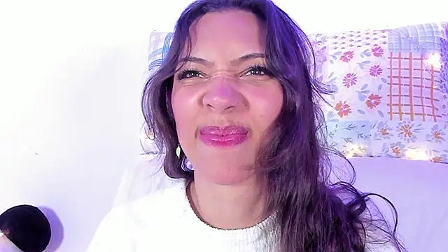 Miss veronicaa2 online show from 02/28/25, 02:20