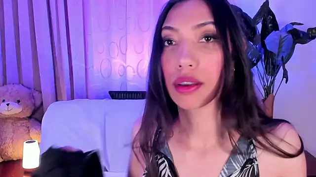 Snapshot of Miss_veronicaa2 chatting on 02/26/26, 01:10 Miss veronicaa2 online show from 02/26/26, 01:10